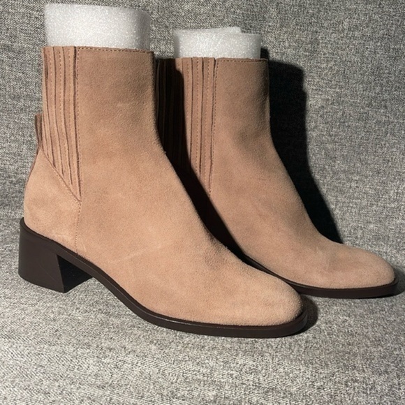 Dolce Vita Shoes - Dolce Vita Linny H2O Boots. NEW